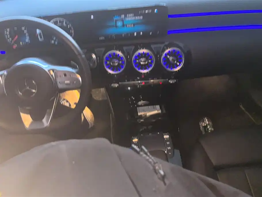 MERCEDES-BENZ A CLASS