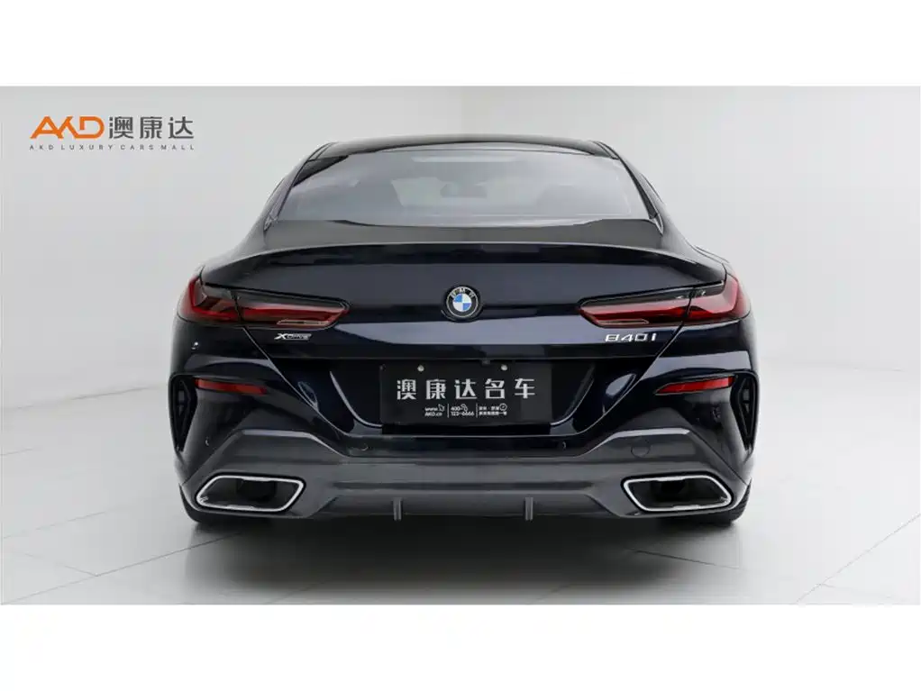 BMW 8 Series — миниатюра 4