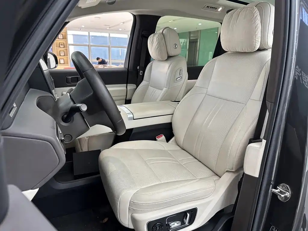 Li Auto Li MEGA — миниатюра 11
