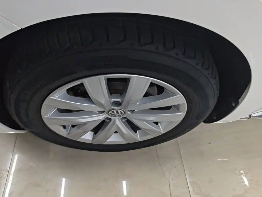 Volkswagen CC — миниатюра 23