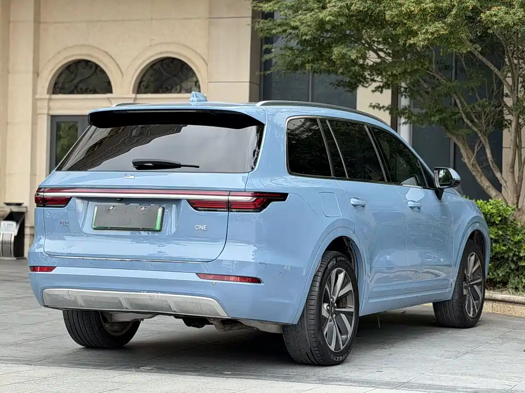 Li Auto Li ONE — миниатюра 8
