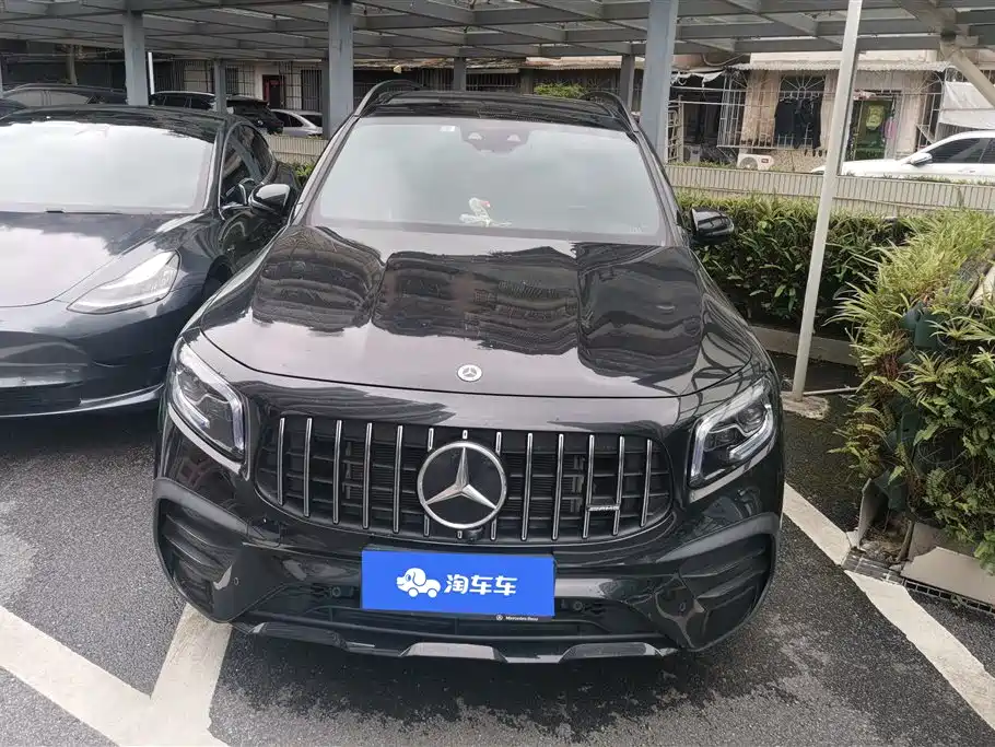 Mercedes-Benz GLB A MG 2023 AMG GLB 35 4MATIC
