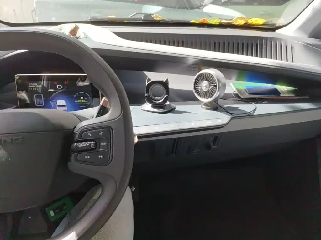 Wuling Nano EV — миниатюра 13