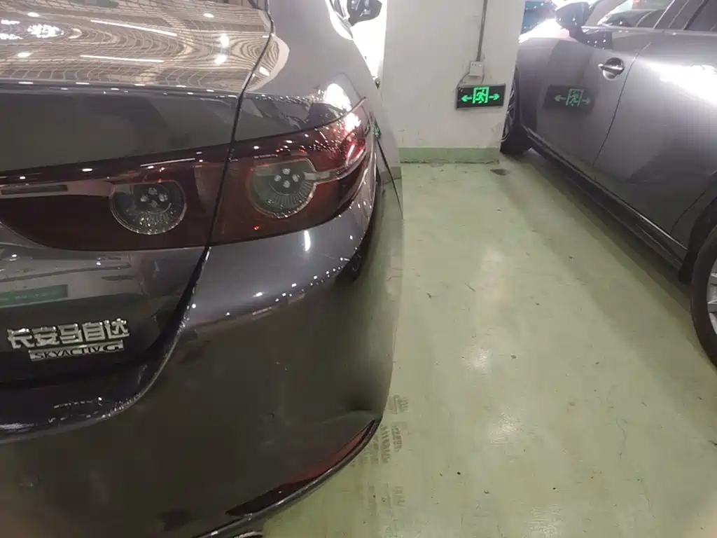 Mazda 3 Axela — миниатюра 8