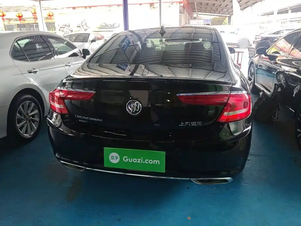 Buick LaCrosse — миниатюра 6