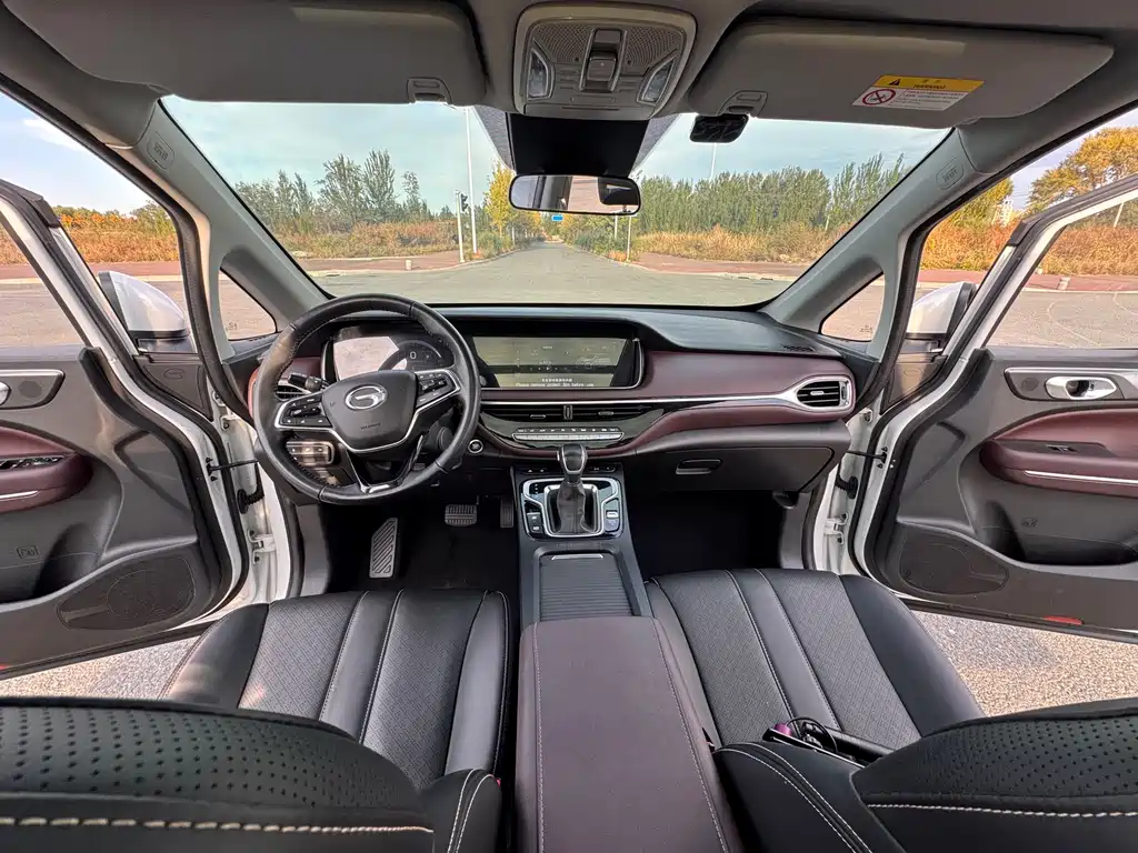 GAC Motor Trumpchi M6 — миниатюра 9