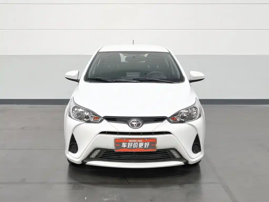 Toyota Yaris L — миниатюра 3
