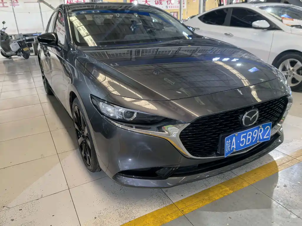Mazda 3 Axela — миниатюра 3