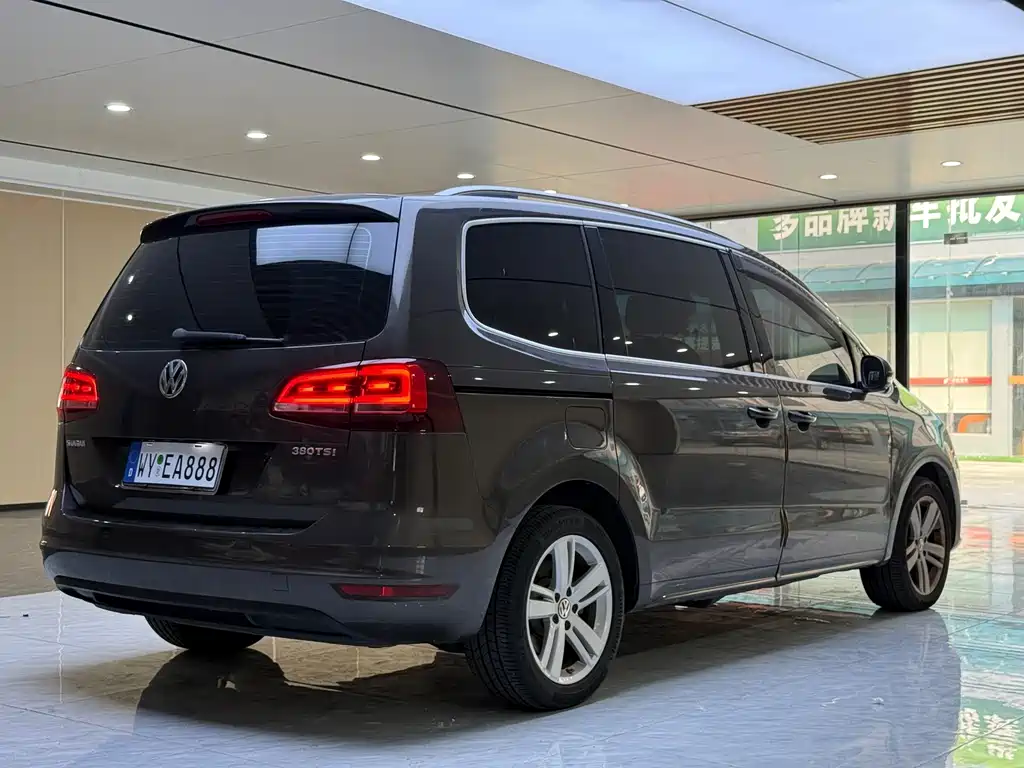 Volkswagen Sharan — миниатюра 7