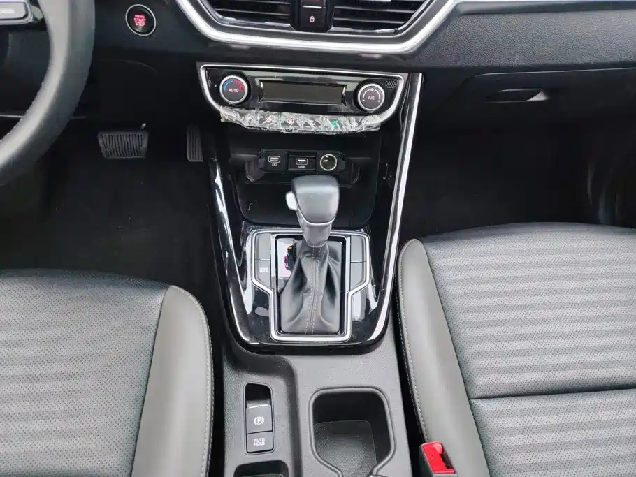 Kia Sportage — миниатюра 16