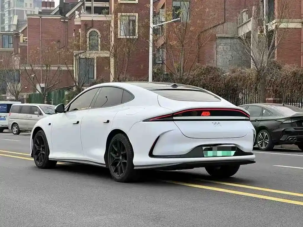 ZHIJI AUTOMOBILE ZHIJI L6