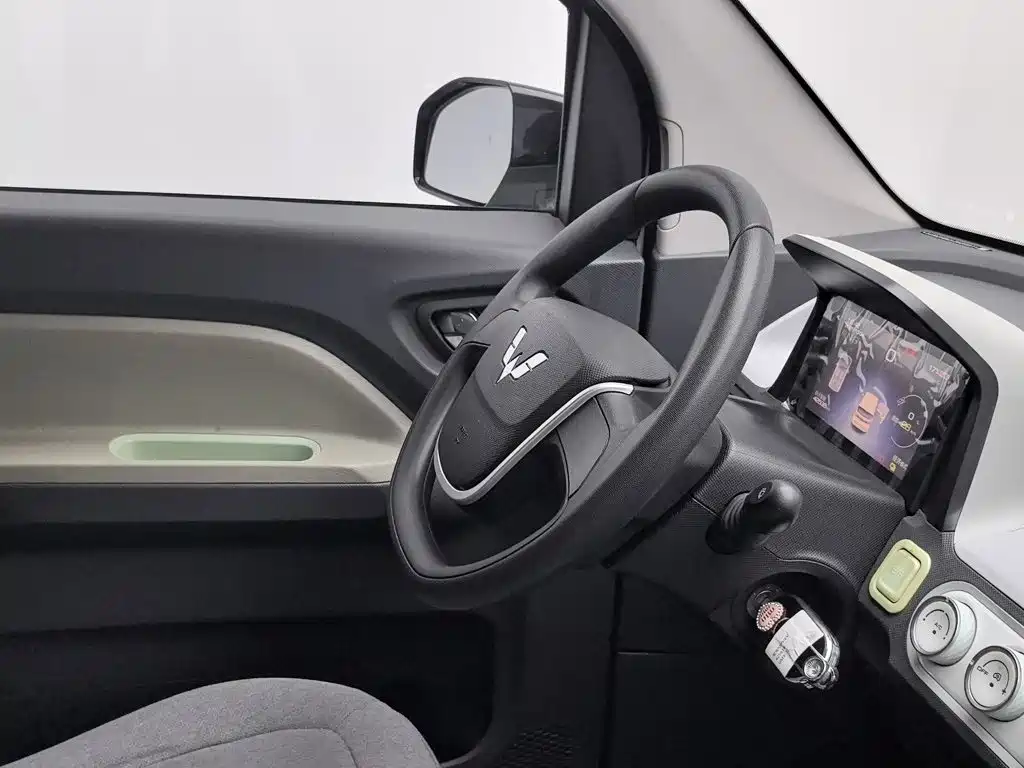 Wuling MINIEV — миниатюра 22