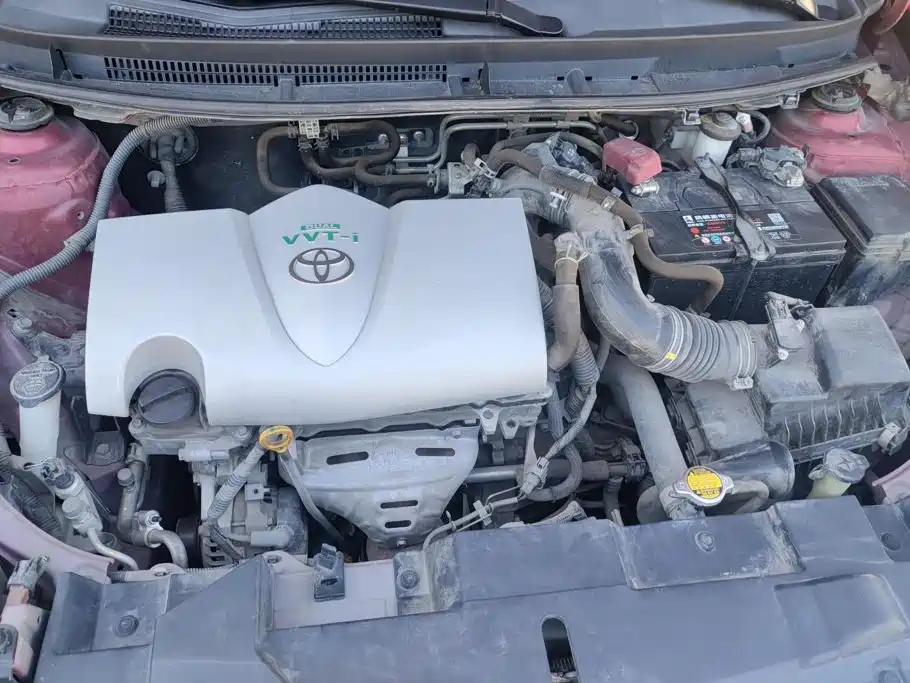 Toyota Yaris L — миниатюра 10