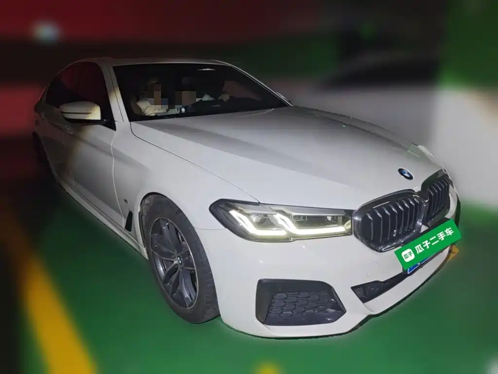 BMW 5 Series (Import) — миниатюра 24