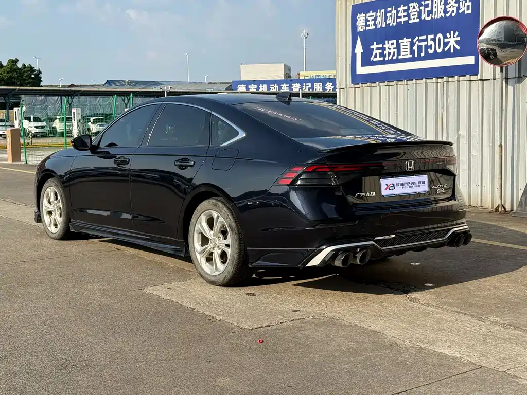 Honda Accord — миниатюра 15