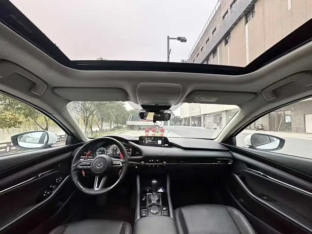 Mazda 3 Axela — миниатюра 9