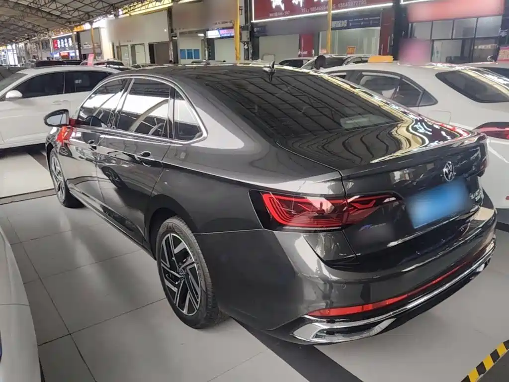 Volkswagen Sagitar — миниатюра 5