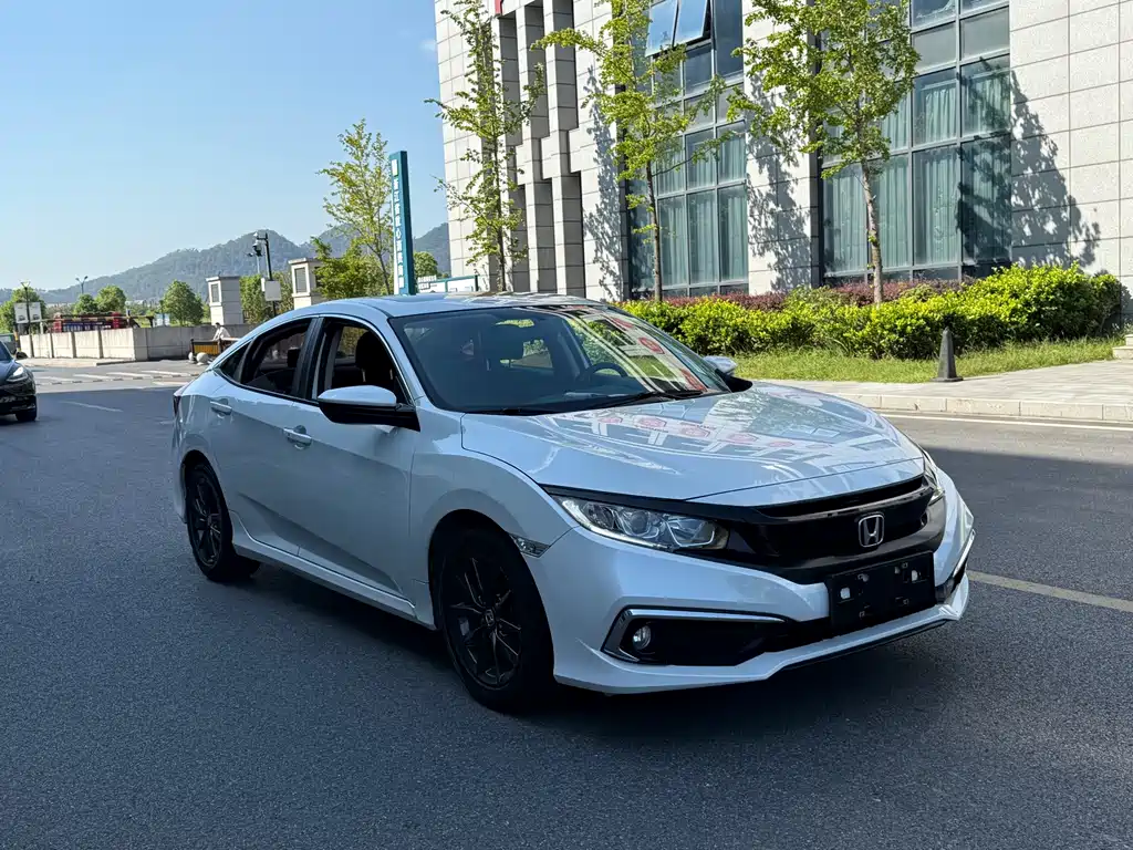 Honda Civic — миниатюра 3