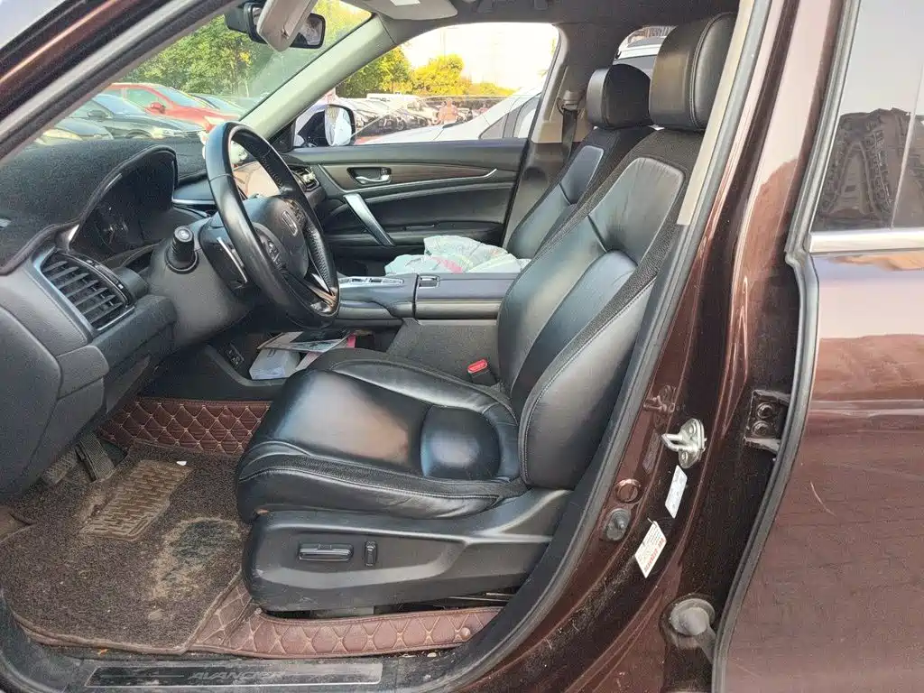 Honda Avancier — миниатюра 8