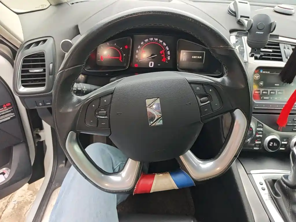 DS DS 5 — миниатюра 11