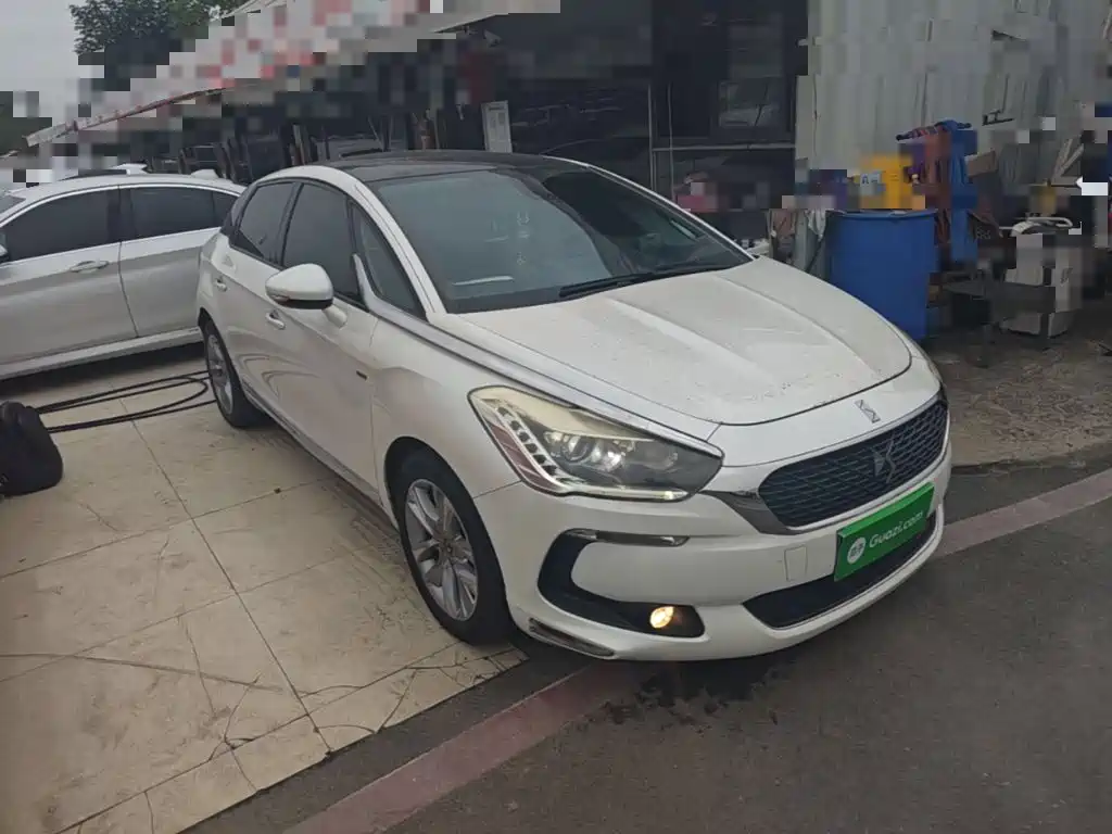 DS DS 5 — миниатюра 4