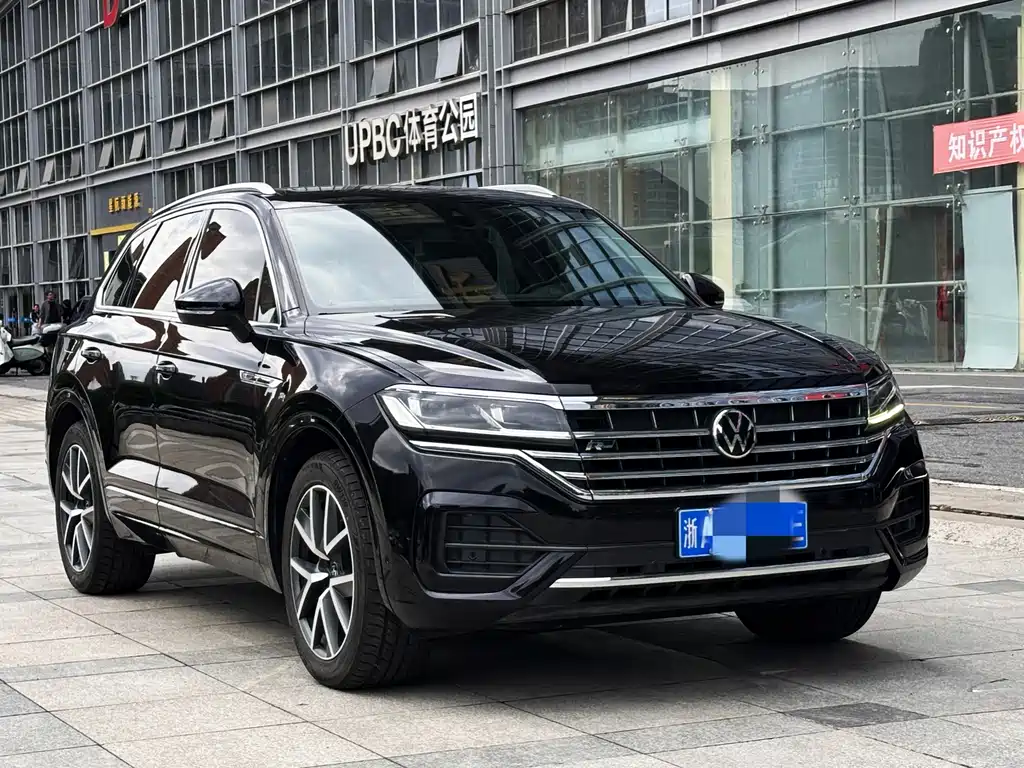 Volkswagen Touareg — миниатюра 3