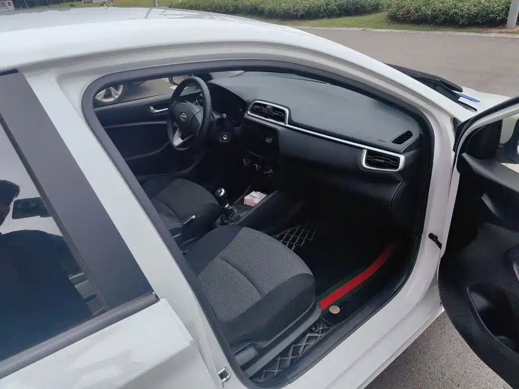 Hyundai Verna — миниатюра 18