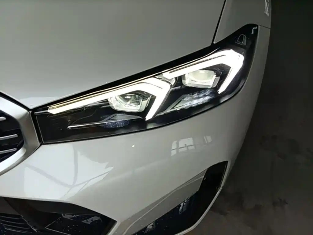 BMW 3 Series — миниатюра 24