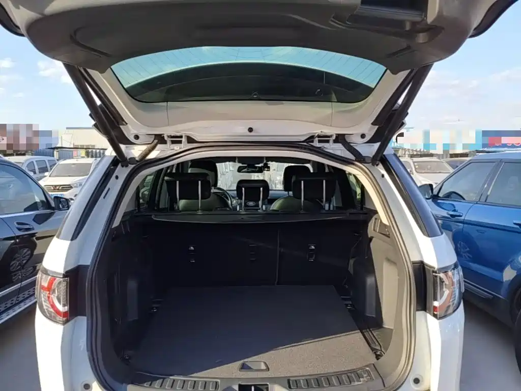 Land Rover Discovery Sport — миниатюра 19