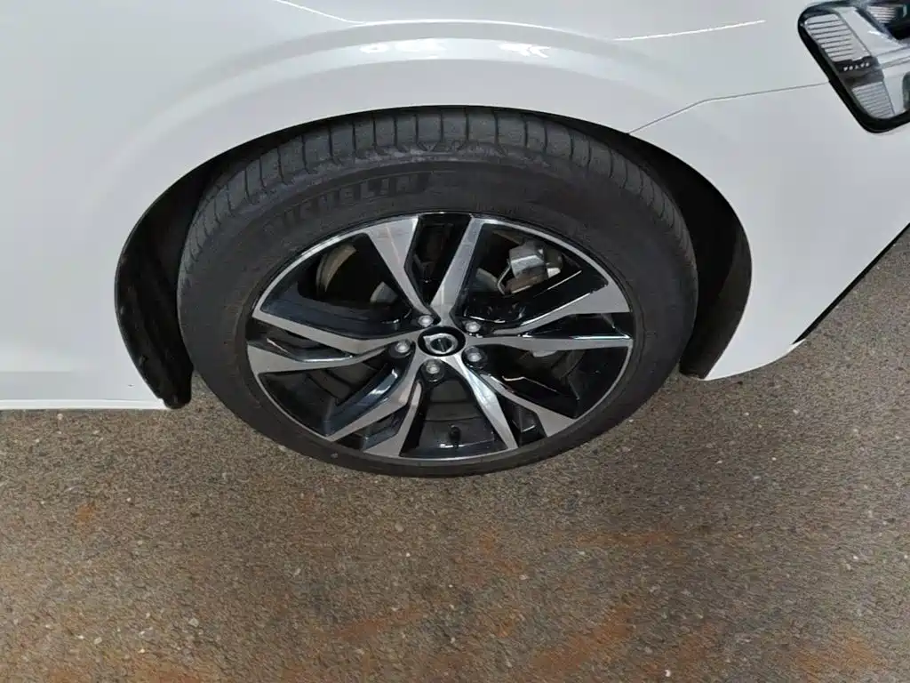 Volvo S60 — миниатюра 12