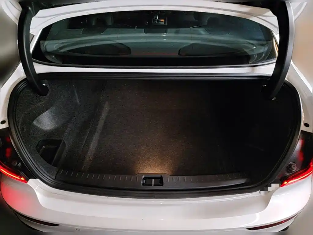 Volvo S60 — миниатюра 24