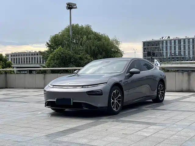 2022 Xpeng P7