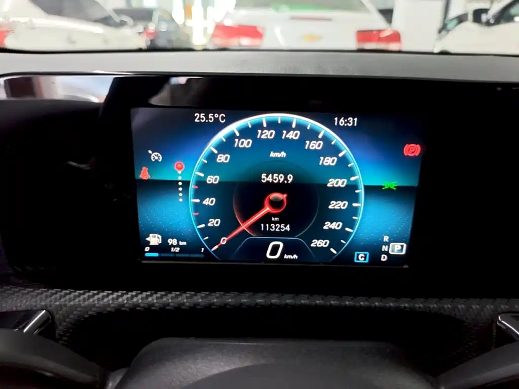 Mercedes-Benz A-Class — миниатюра 12