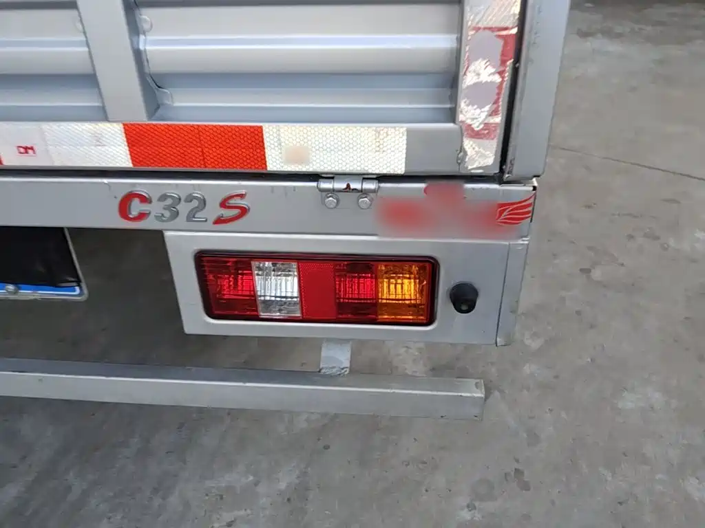 DFSK C32 — миниатюра 8
