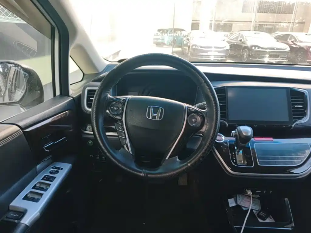 Honda Odyssey — миниатюра 11