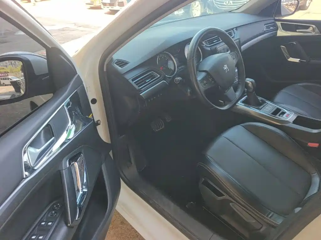 Peugeot 408 — миниатюра 16
