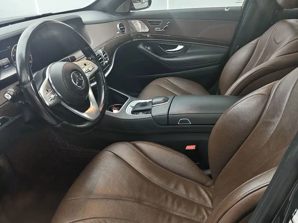 Mercedes-Benz S-Class — миниатюра 10