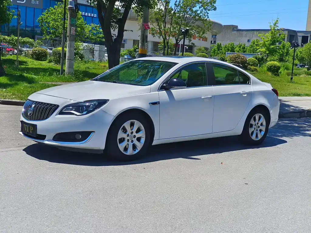 Buick Regal 2016