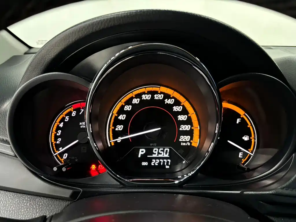 Toyota Yaris L — миниатюра 14