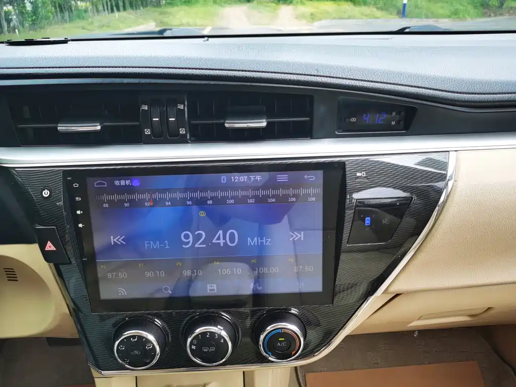 Toyota Corolla — миниатюра 9