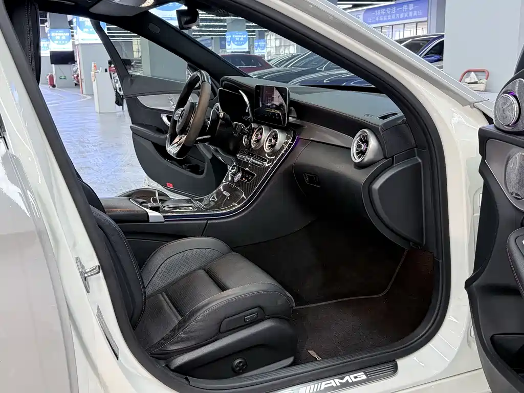 MERCEDES-BENZ C CLASS AMG