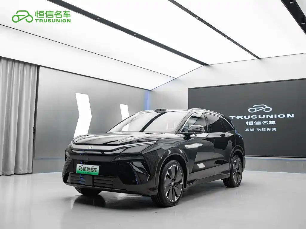 Byd 唐L 2025