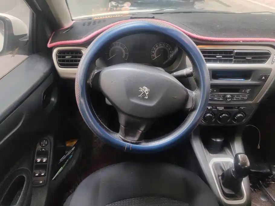Peugeot 301 — миниатюра 15