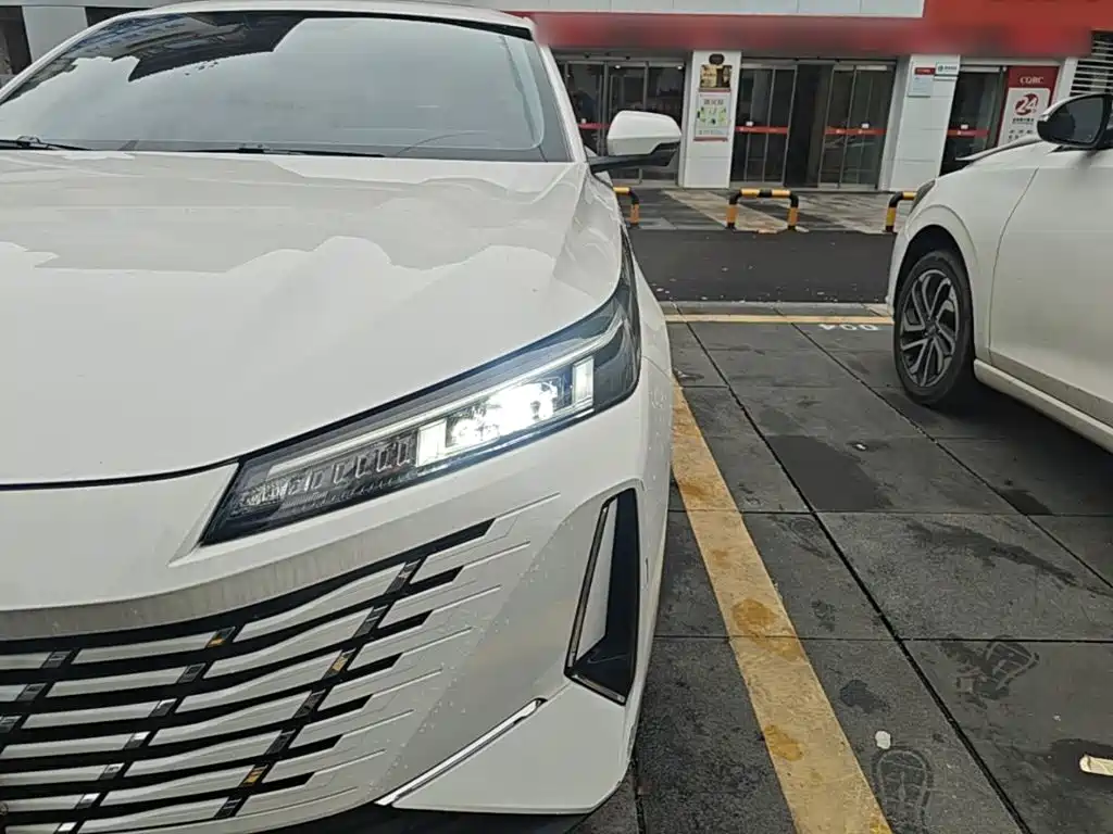 Changan Eado — миниатюра 24