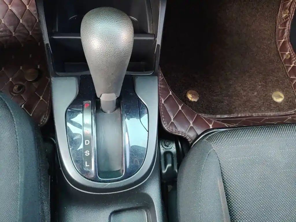 Honda Fit — миниатюра 14