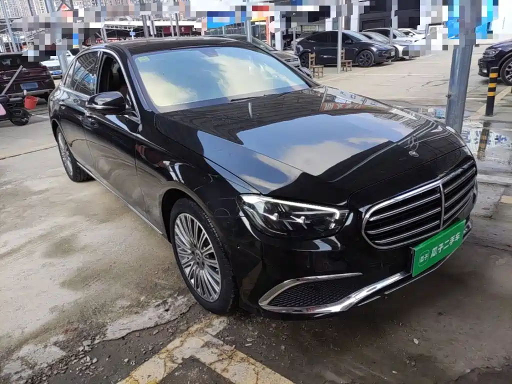 Mercedes-Benz E-Class — миниатюра 4