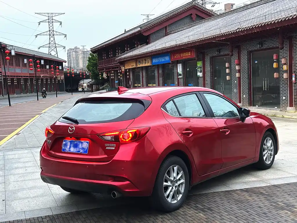 MAZDA 3 ANGKESAILA