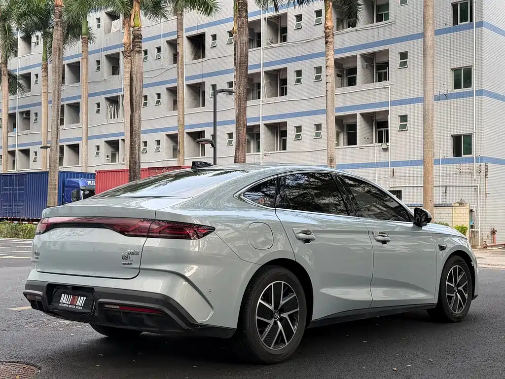 BYD Qin L — миниатюра 6
