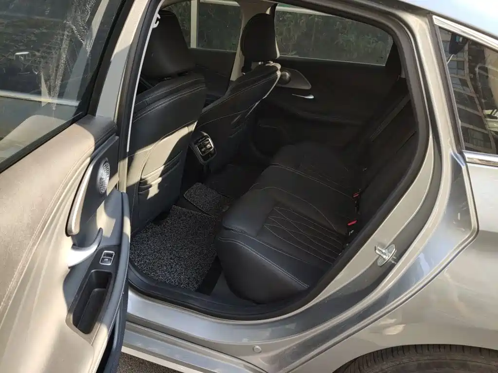 Chery Arrizo 8 — миниатюра 13