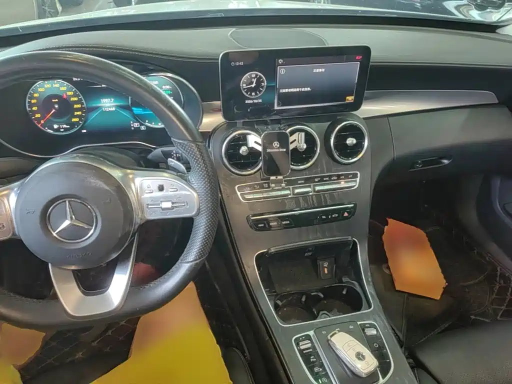 Mercedes-Benz C-Class — миниатюра 10